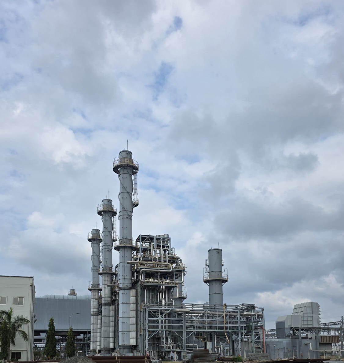 Fabrication And Installation of the 8 Fan Duct Assemblies of the Steam Heat Exchanger AND Replacement of the Condenser Tank Platforms